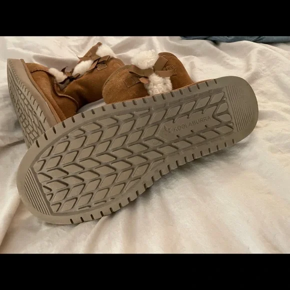 Koolaburra by UGG boots - Picture 3 of 3